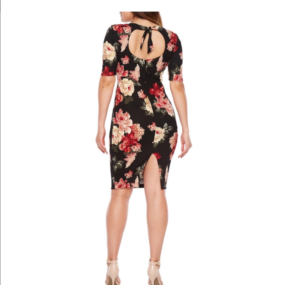 Dress - Picture 2 of 7